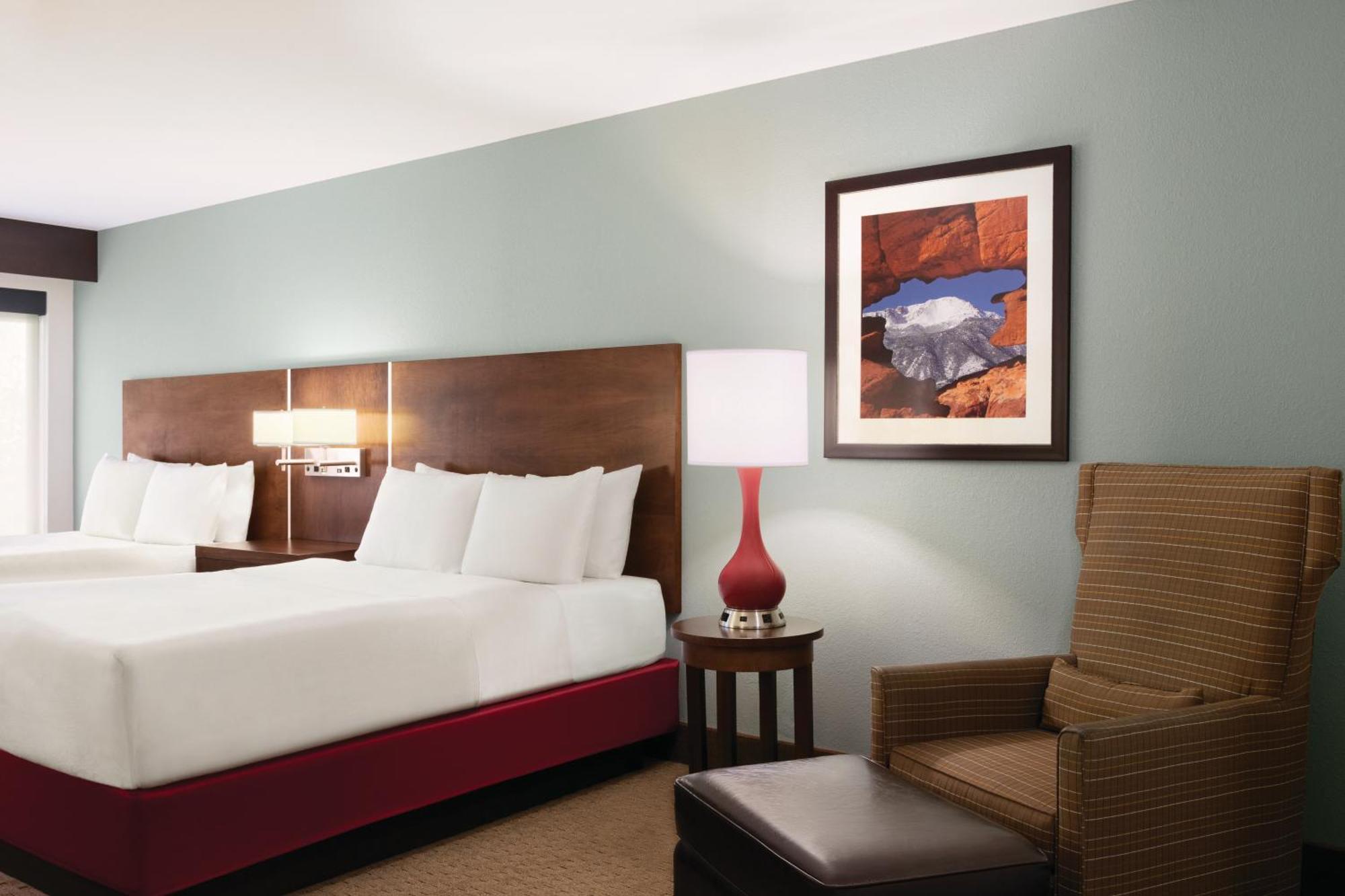 Radisson Hotel Colorado Springs Airport Екстериор снимка